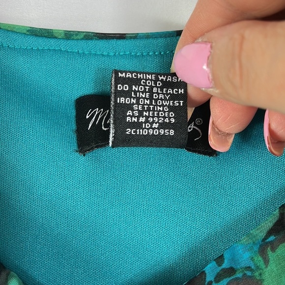 Maggie Barnes maxi length flutter sleeve dress Sz 34W - Picture 9 of 11